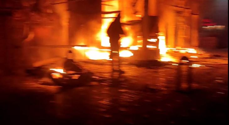 آتش فتنه‌گران بر شهرداری ملایر