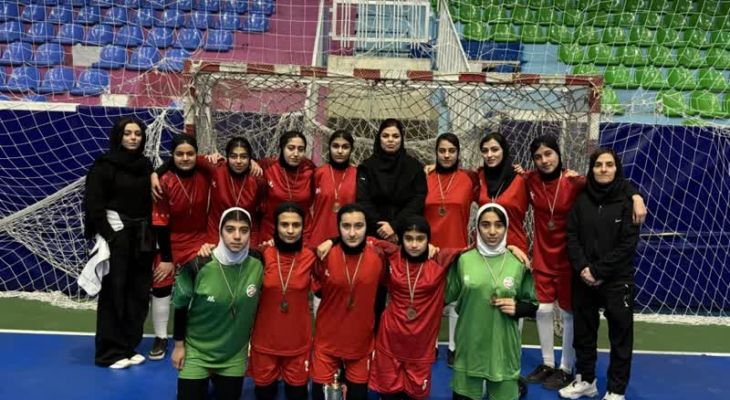 همدان بر سکوی سوم هاکی بانوان کشور ایستاد