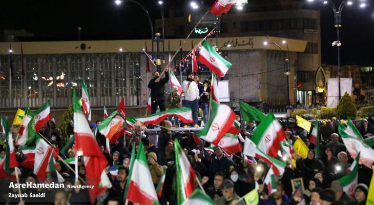 اجتماع هنرمندان همدانی برای دفاع از وطن