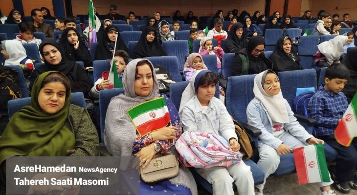 یادبود شهدای دانش آموز میناب برگزار شد