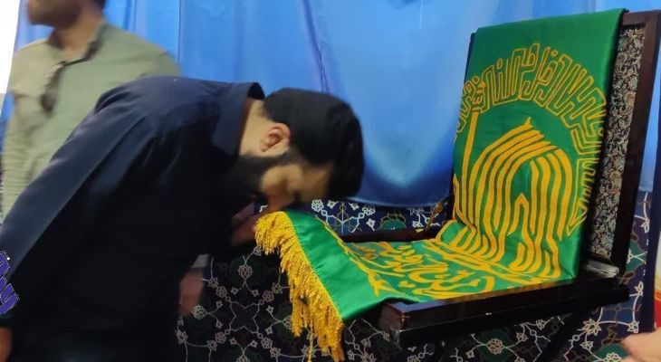 حضور پرچم متبرک رضوی بر بالین بیماران