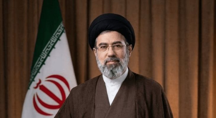 پیشرفت کشور بر بال‌های معلم و کارگر است