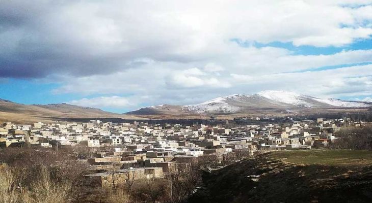 نبود روشنایی، خطر تصادف جاده همدان–ارزانفود