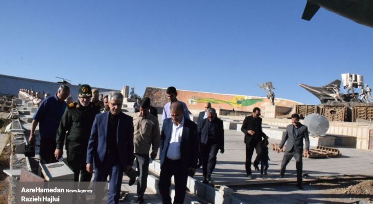بازدید سخنگوی وزارت خارجه از باغ موزه همدان