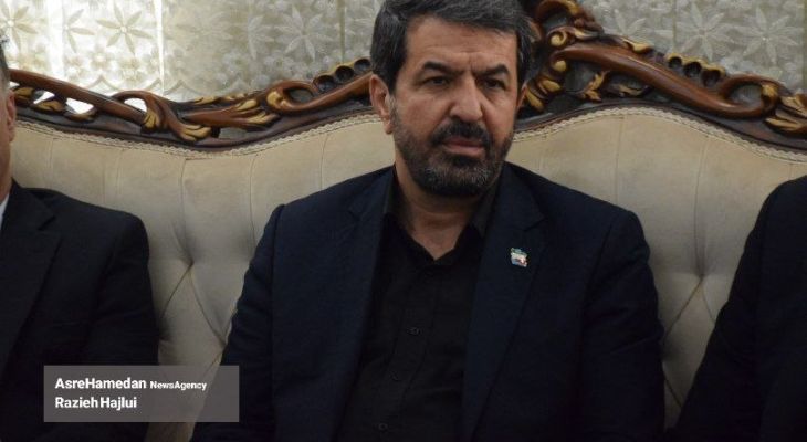 خانواده‌های شهدا پرچمداران عزت و مقاومت کشورند