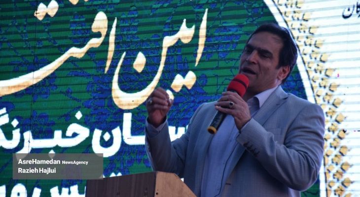 یک هکتار به فضای سبز تویسرکان اضافه شد